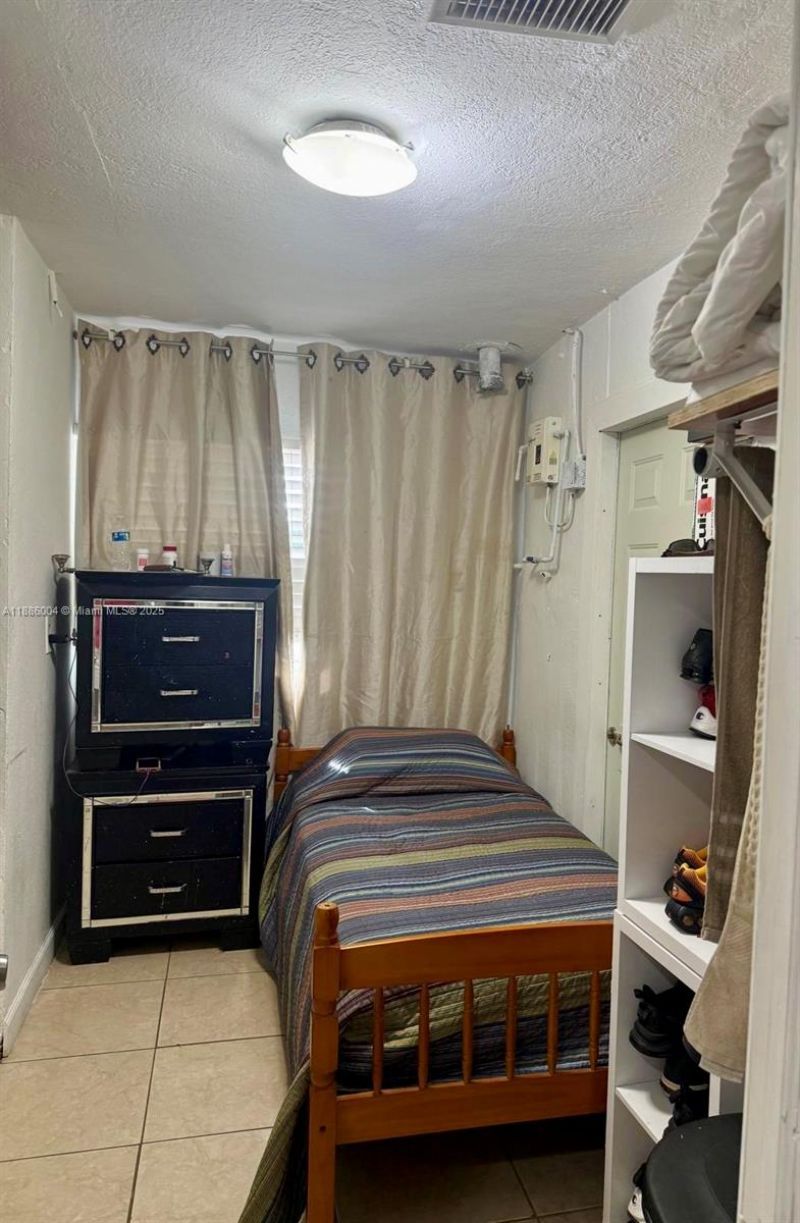 19611 NW 47th Ave, Miami Gardens, FL 33055 Photo