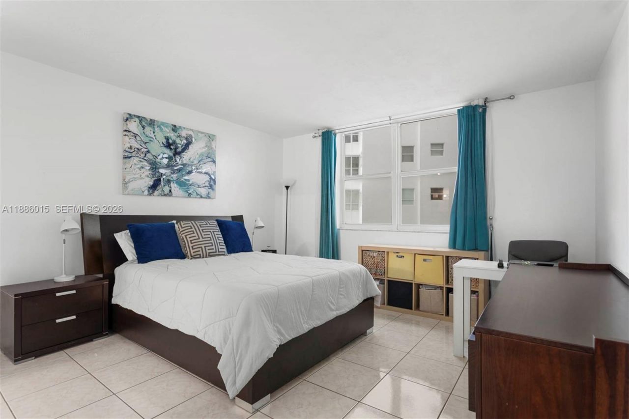 5001 Collins Ave, Unit 5E, Miami Beach, FL 33140 Photo