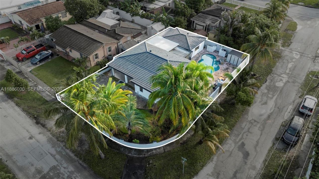 705 E 9th Ln, Hialeah, FL 33010 Photo