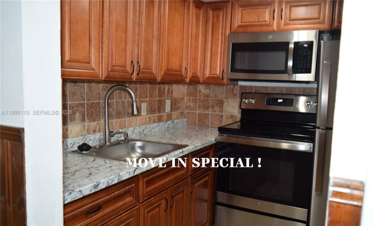 2901 NW 47th Ter, Unit 248B, Lauderdale Lakes, FL 33313 Photo