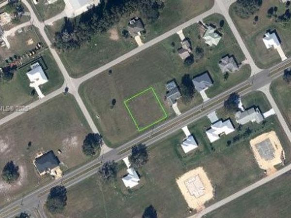 3033 DUANE PALMER BLVD, Sebring, FL 33876