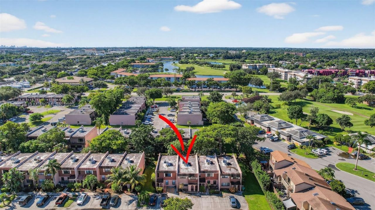 27 Madrid Ln, Unit 2-8, Davie, FL 33324 Photo