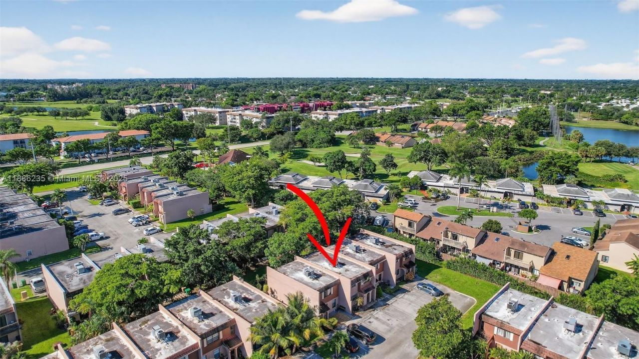 27 Madrid Ln, Unit 2-8, Davie, FL 33324 Photo