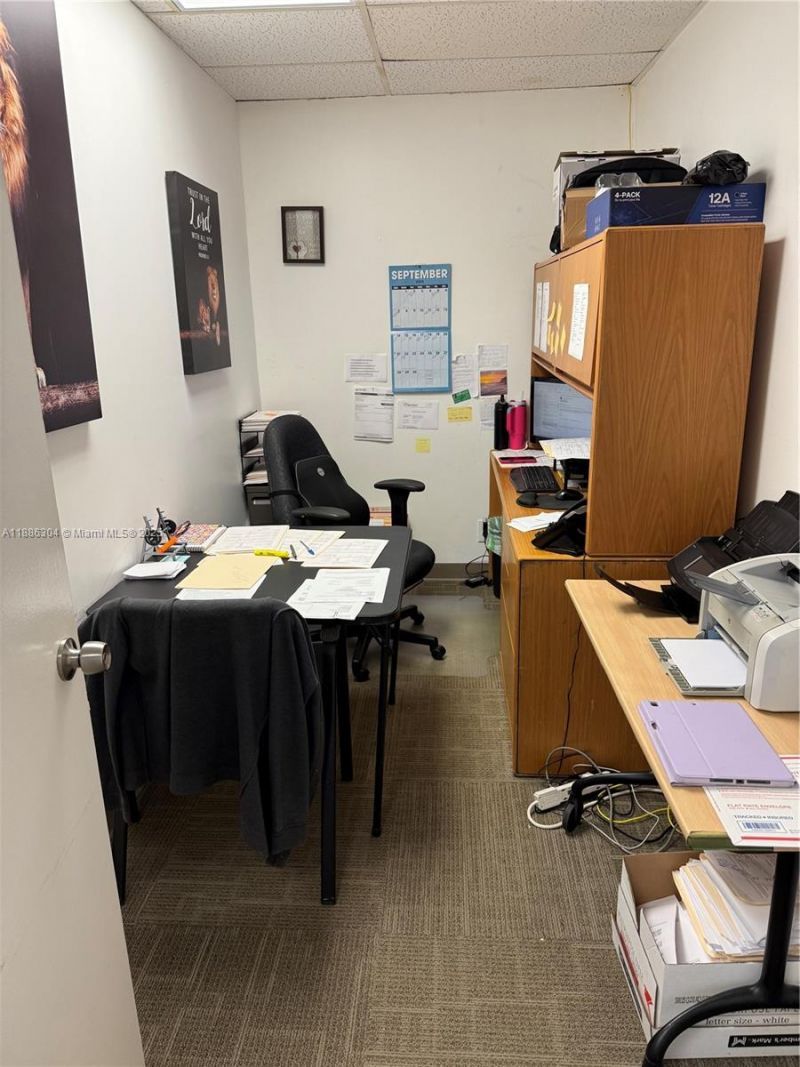 8741 NW 57th St, Tamarac, FL 33351 Photo