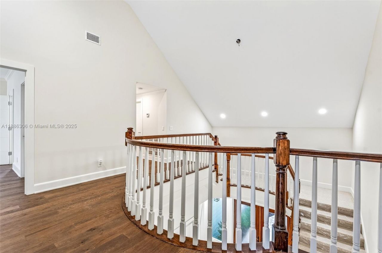 906 Holoma Dr, Vero Beach, FL 32963 Photo