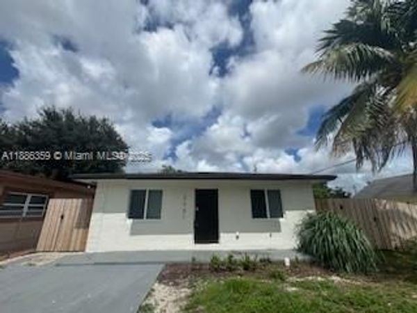 2201 NW 6th Ct, Unit 2201, Fort Lauderdale, FL 33311