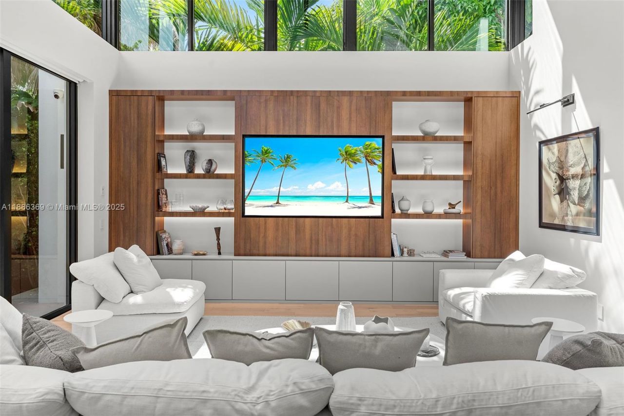 3306 NE 16th St, Fort Lauderdale, FL 33304 Photo