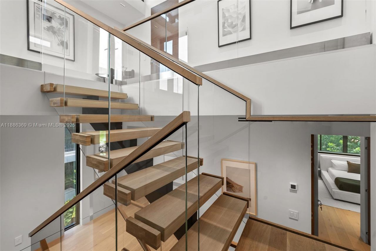 3306 NE 16th St, Fort Lauderdale, FL 33304 Photo