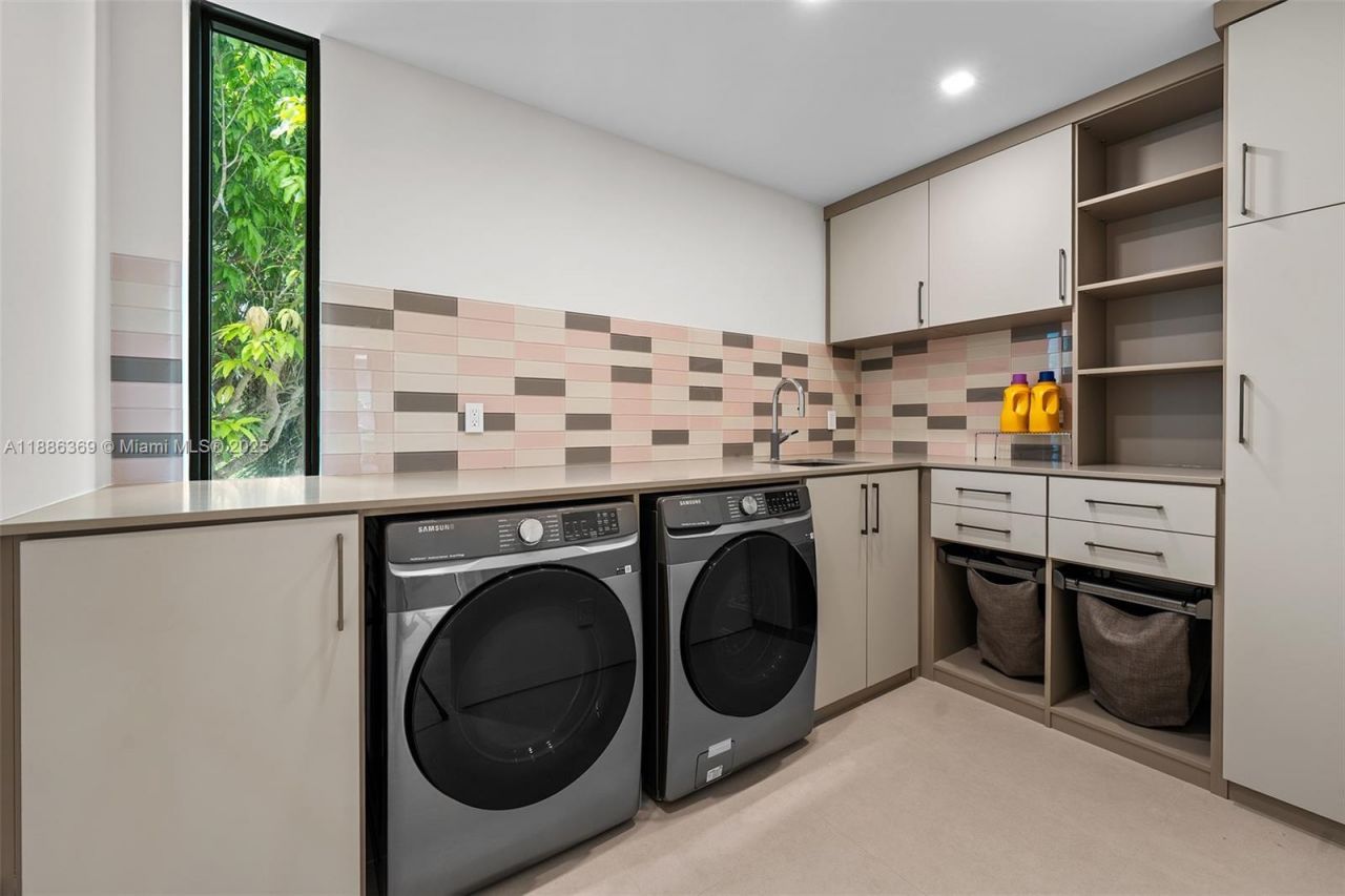 3306 NE 16th St, Fort Lauderdale, FL 33304 Photo