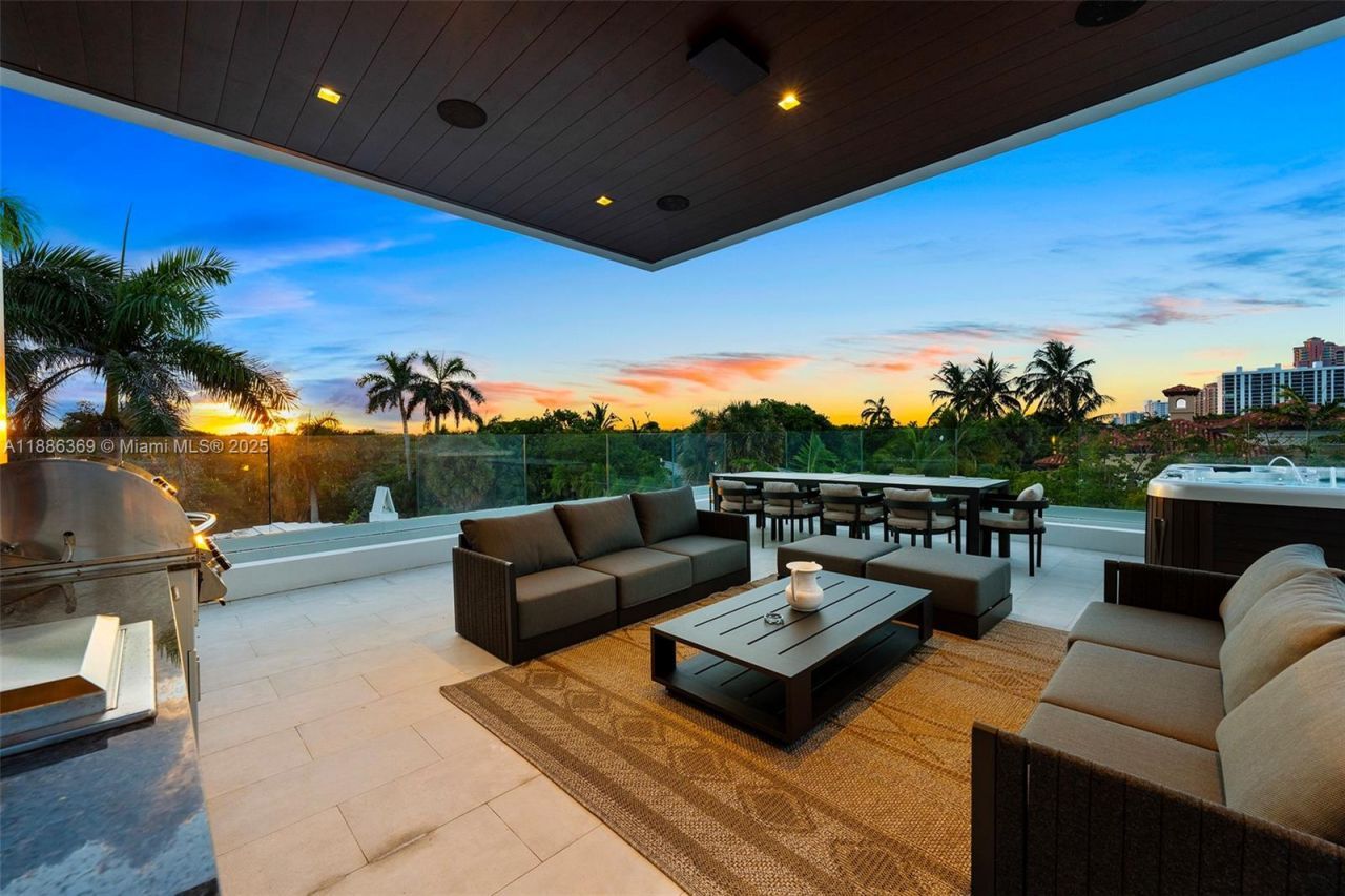 3306 NE 16th St, Fort Lauderdale, FL 33304 Photo