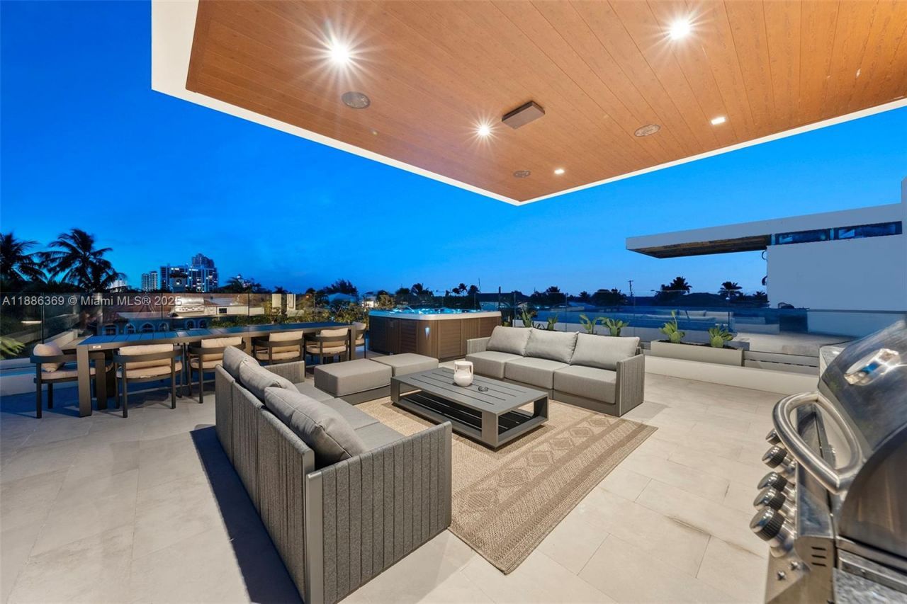 3306 NE 16th St, Fort Lauderdale, FL 33304 Photo