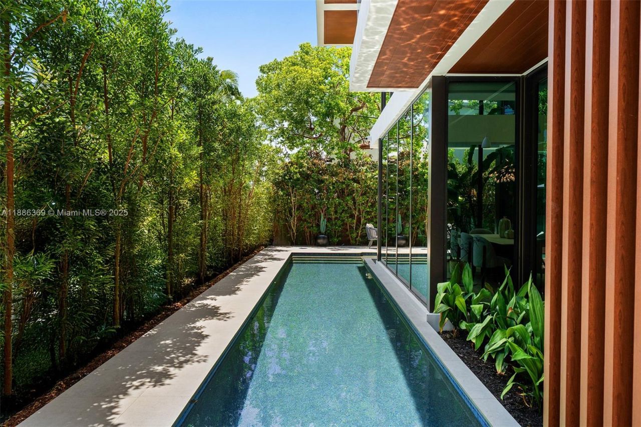 3306 NE 16th St, Fort Lauderdale, FL 33304 Photo