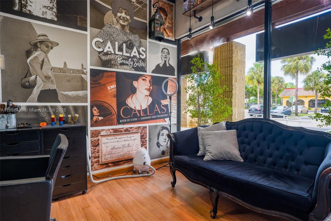 9660 Pines Bvld, Pembroke Pines, FL 33024 Photo