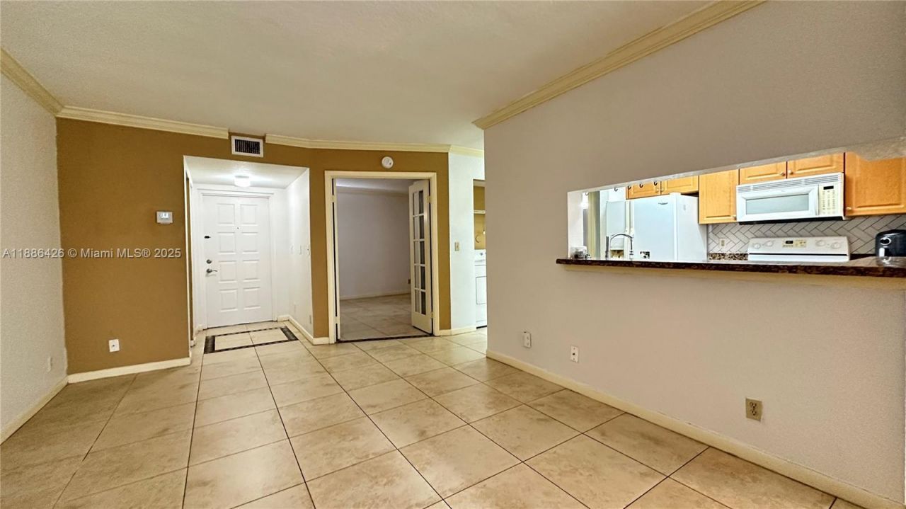 9777 Westview Dr, Unit 1112, Coral Springs, FL 33076 Photo