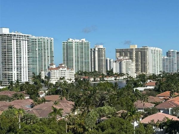 19370 Collins Ave, Unit 904, Sunny Isles Beach, FL 33160