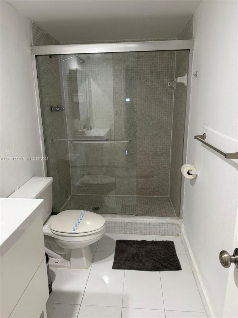 19370 Collins Ave, Unit 904, Sunny Isles Beach, FL 33160 Photo