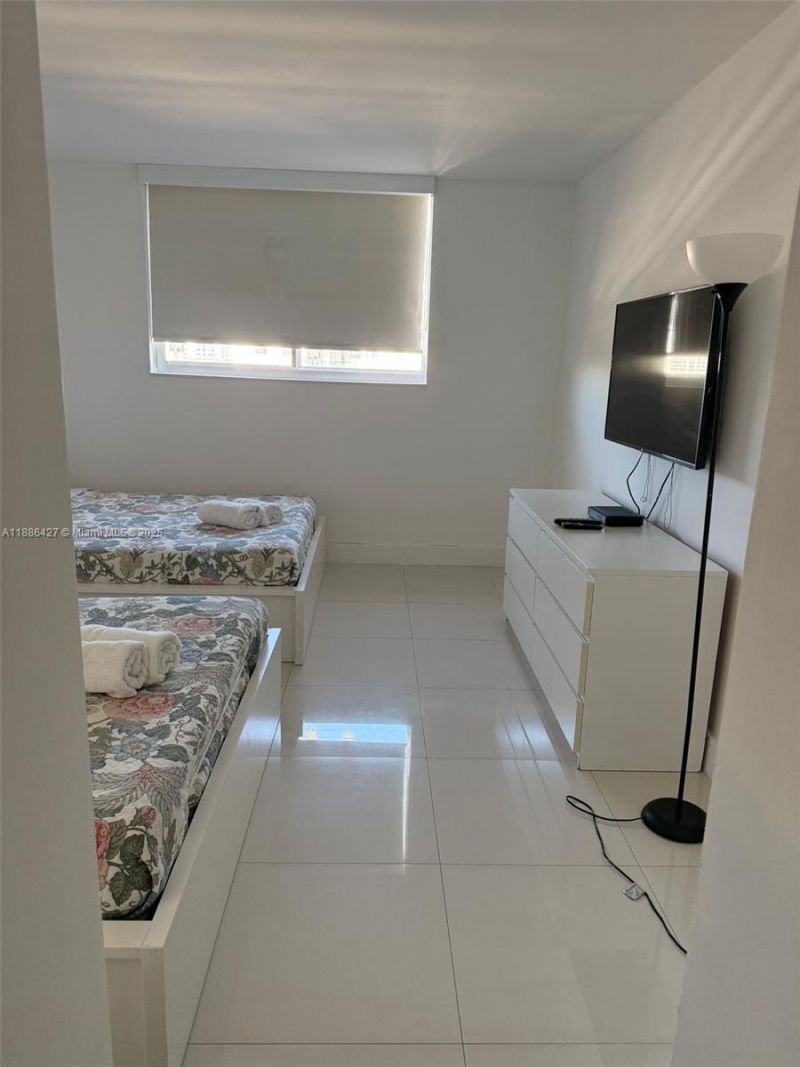 19370 Collins Ave, Unit 904, Sunny Isles Beach, FL 33160 Photo