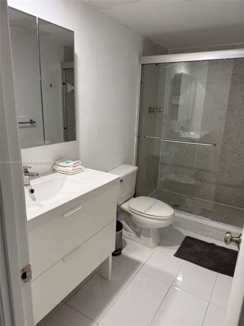 19370 Collins Ave, Unit 904, Sunny Isles Beach, FL 33160 Photo