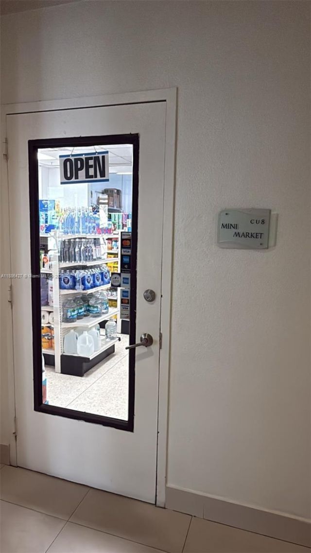 19370 Collins Ave, Unit 904, Sunny Isles Beach, FL 33160 Photo