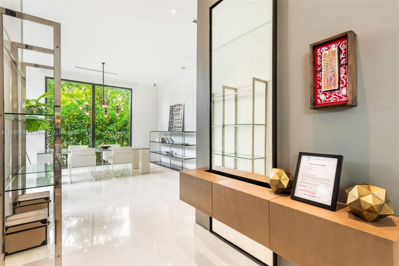 4675 NE 2nd Ave, Miami, FL 33137 Photo