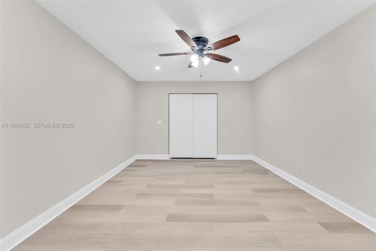 9209 NW 49th Pl, Sunrise, FL 33351 Photo