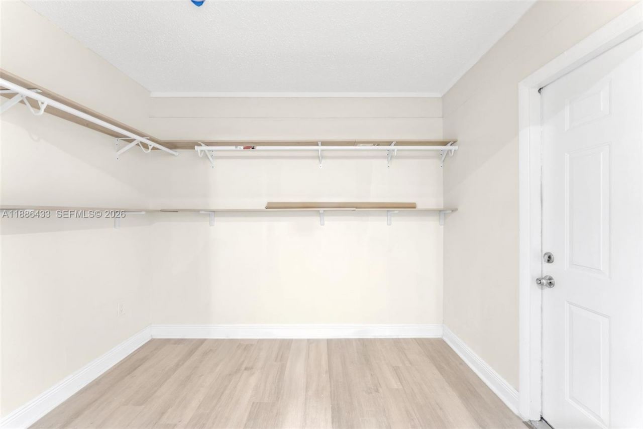 9209 NW 49th Pl, Sunrise, FL 33351 Photo