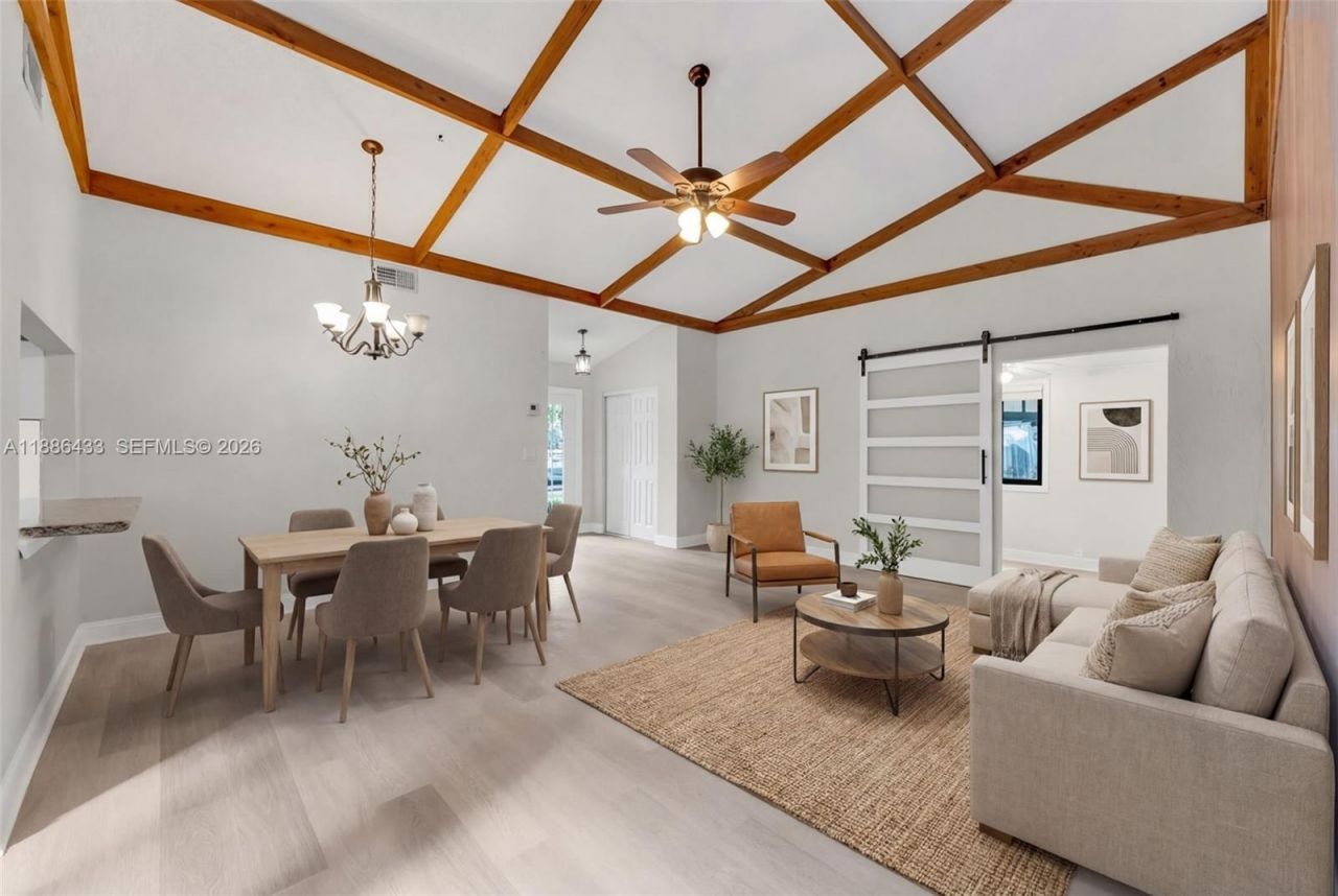 9209 NW 49th Pl, Sunrise, FL 33351 Photo