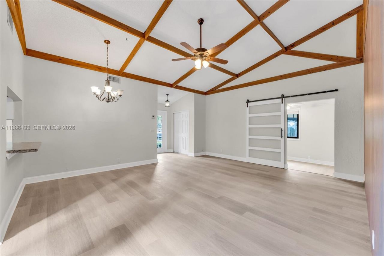 9209 NW 49th Pl, Sunrise, FL 33351 Photo