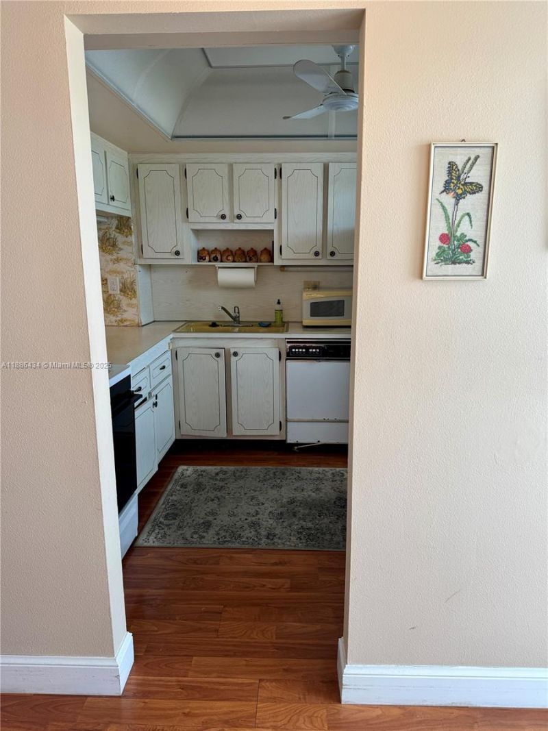 9810 Marina Blvd, Unit 1124, Boca Raton, FL 33428 Photo