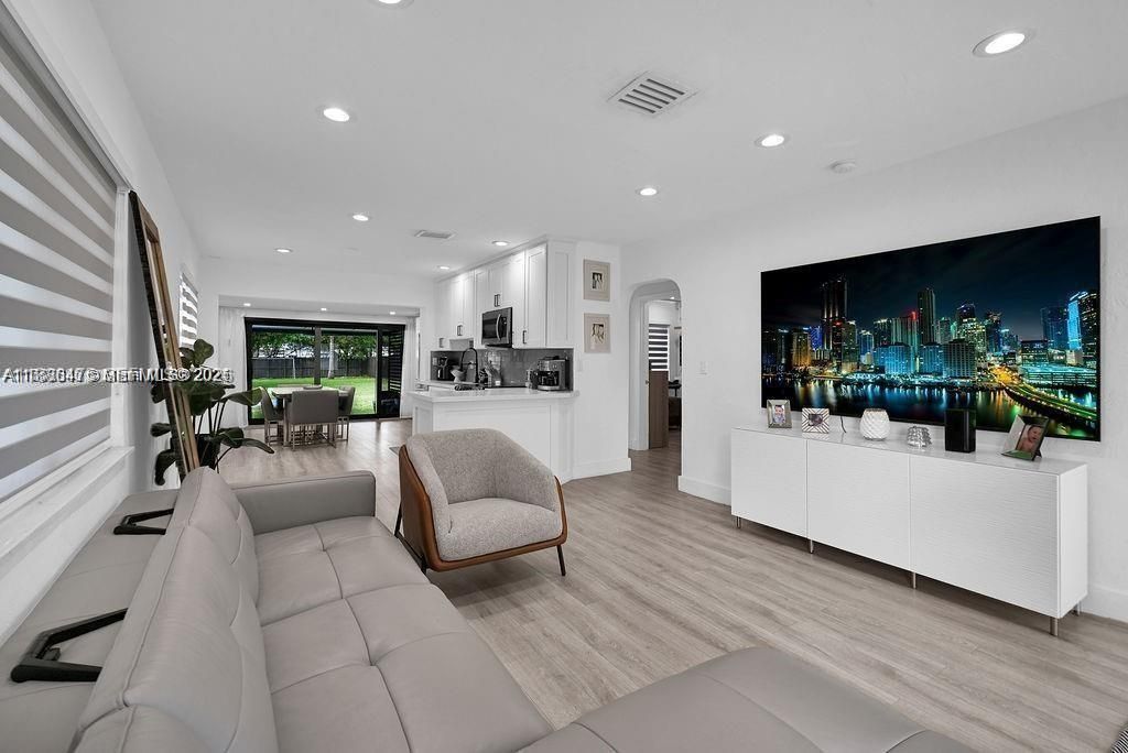 2635 Fillmore St, Hollywood, FL 33020 Photo