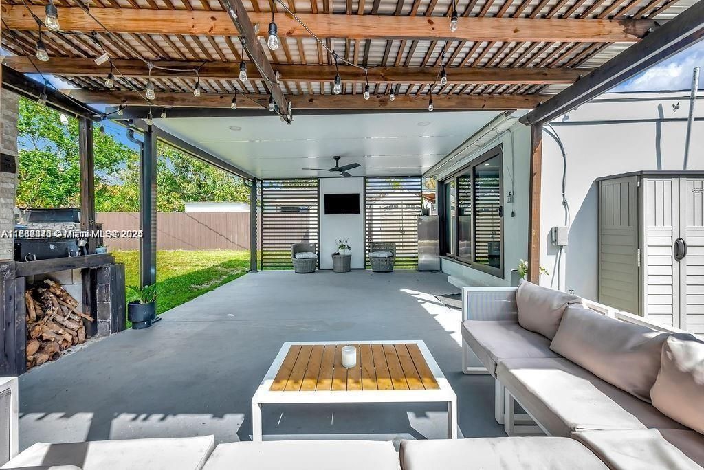 2635 Fillmore St, Hollywood, FL 33020 Photo