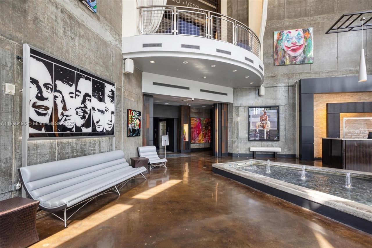 690 SW 1st Ct, Unit 1213, Miami, FL 33130 Photo