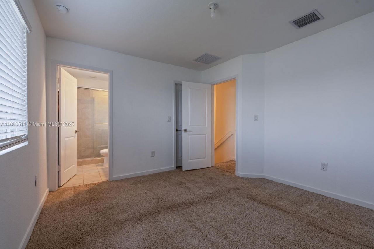 1014 SE 23rd Ave, Homestead, FL 33035 Photo