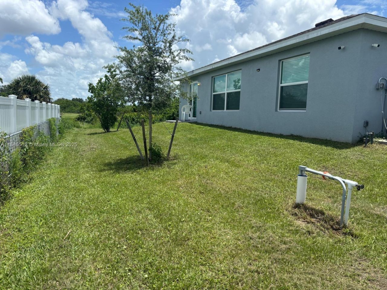 153 Pembroke St, Lehigh Acres, FL 33974 Photo