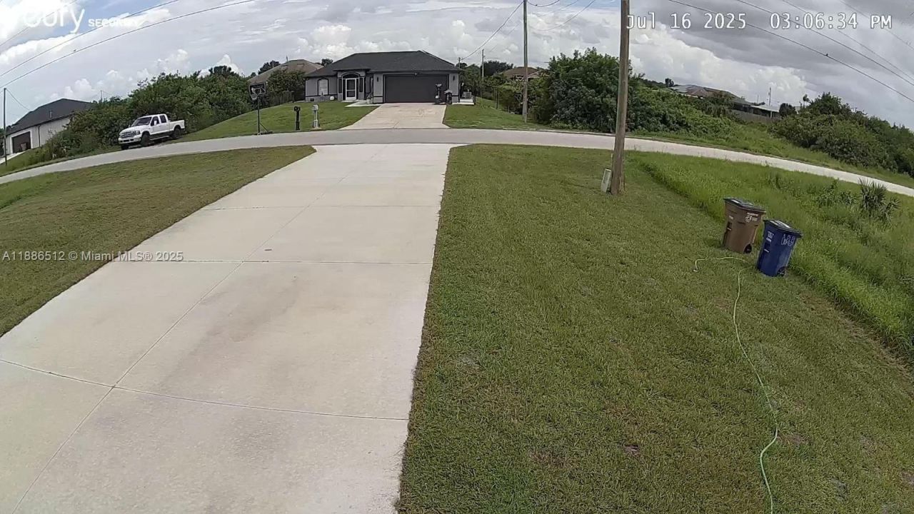 153 Pembroke St, Lehigh Acres, FL 33974 Photo