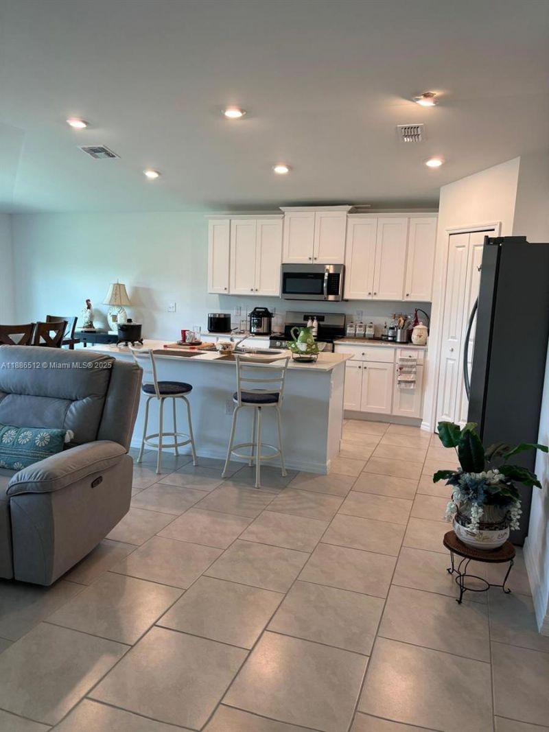 153 Pembroke St, Lehigh Acres, FL 33974 Photo