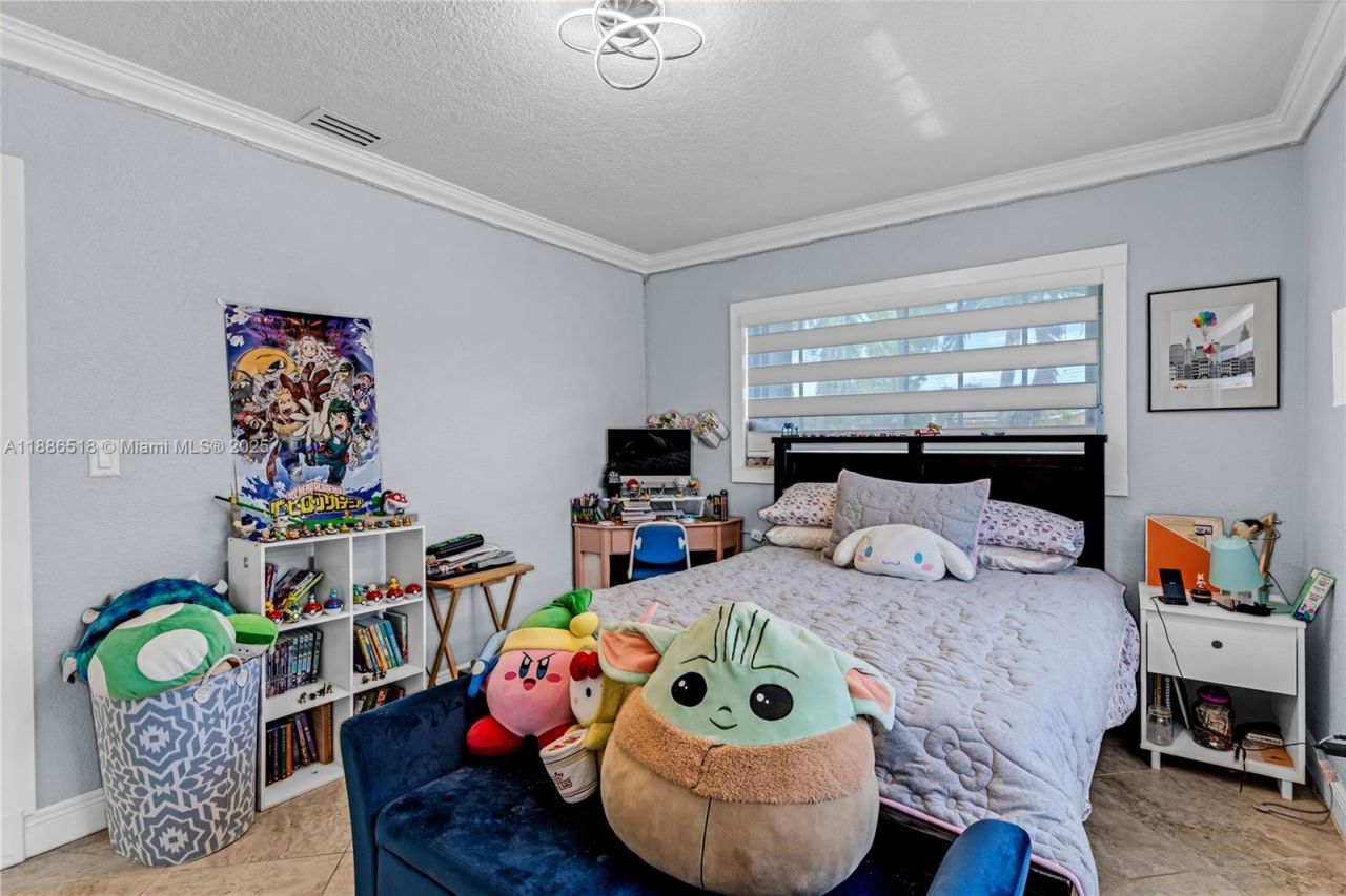 9901 SW 35th Ter, Miami, FL 33165 Photo