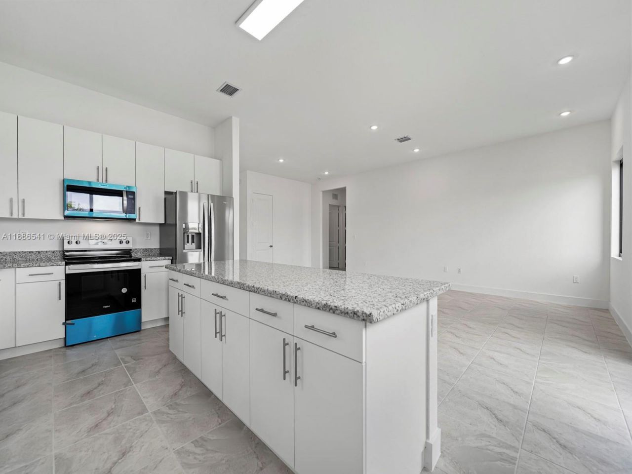 18911 SW 317th Ter, Homestead, FL 33030 Photo