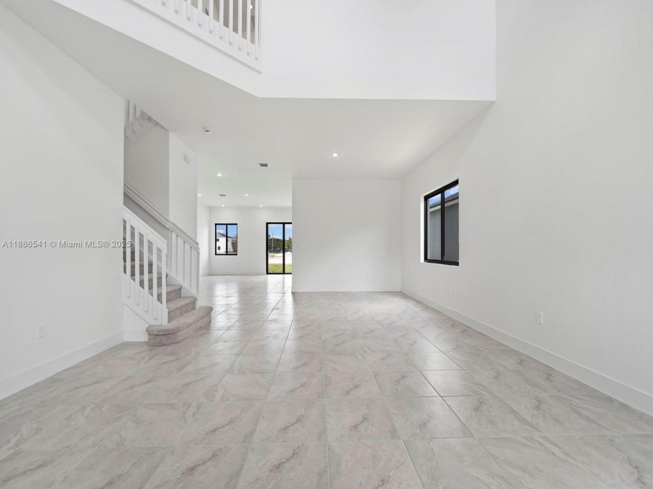 18911 SW 317th Ter, Homestead, FL 33030 Photo