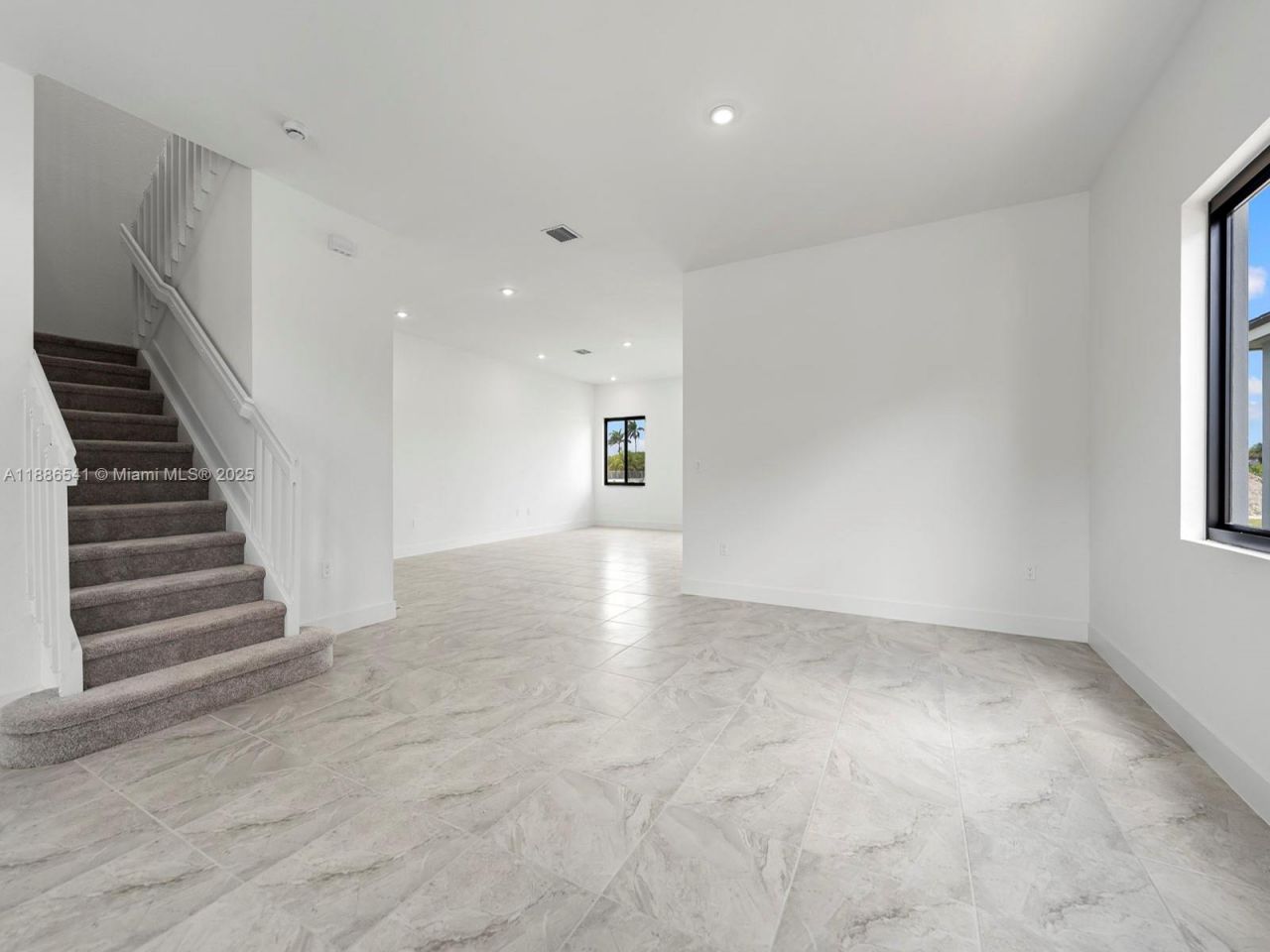 18911 SW 317th Ter, Homestead, FL 33030 Photo