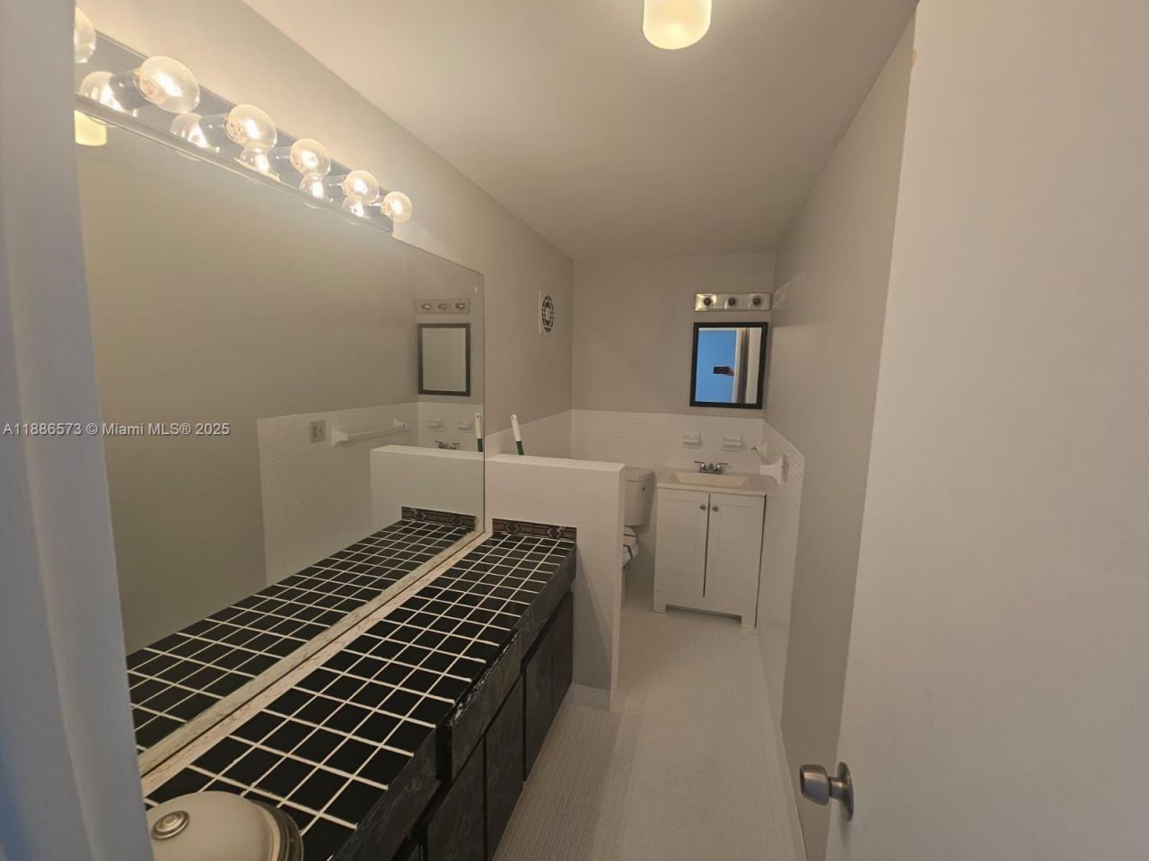 6782 Brookline Dr, Unit 6782, Hialeah, FL 33015 Photo