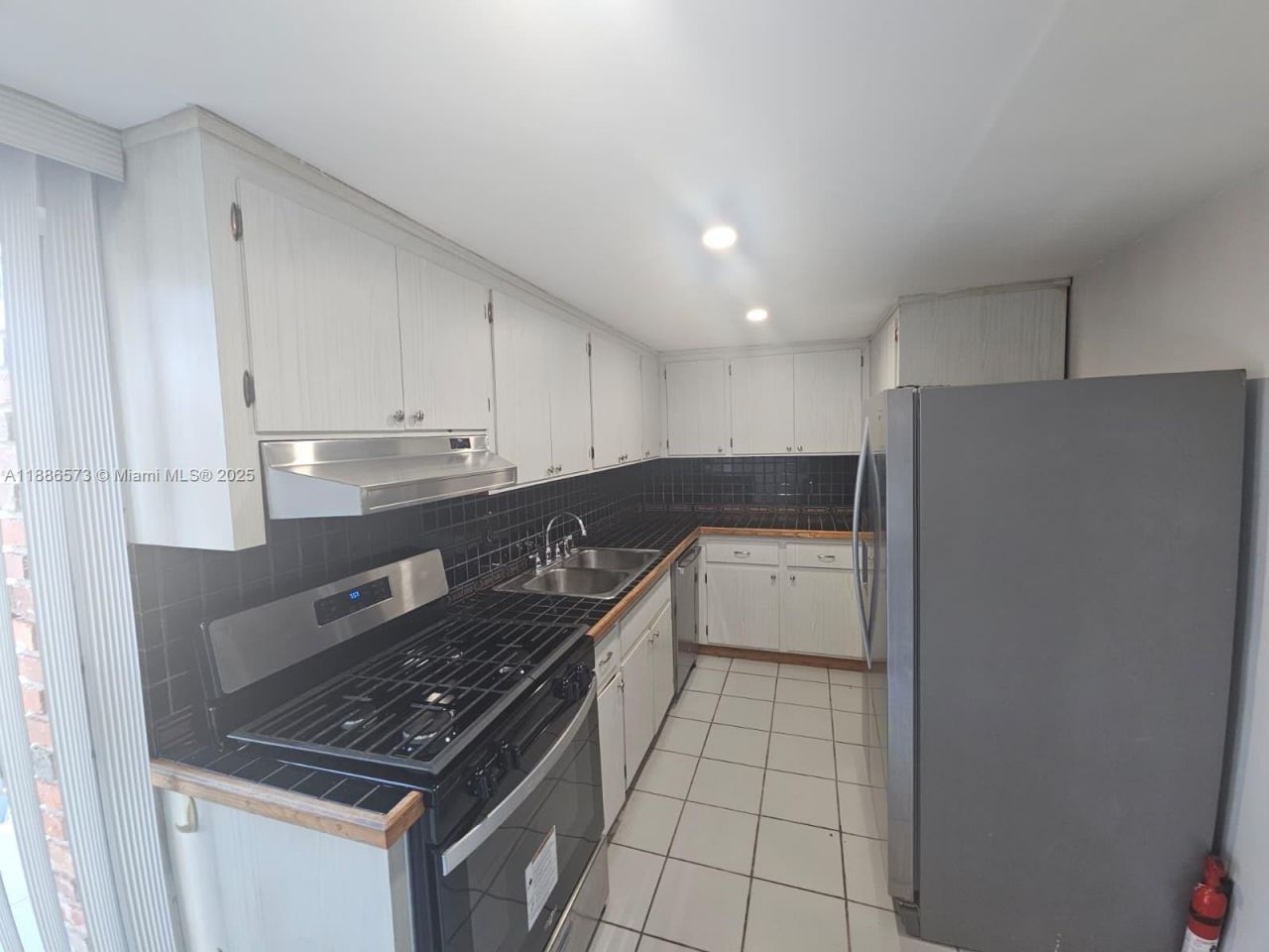 6782 Brookline Dr, Unit 6782, Hialeah, FL 33015 Photo
