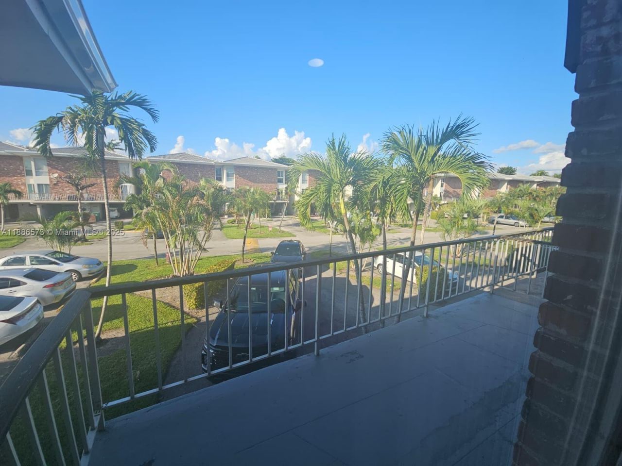 6782 Brookline Dr, Unit 6782, Hialeah, FL 33015 Photo