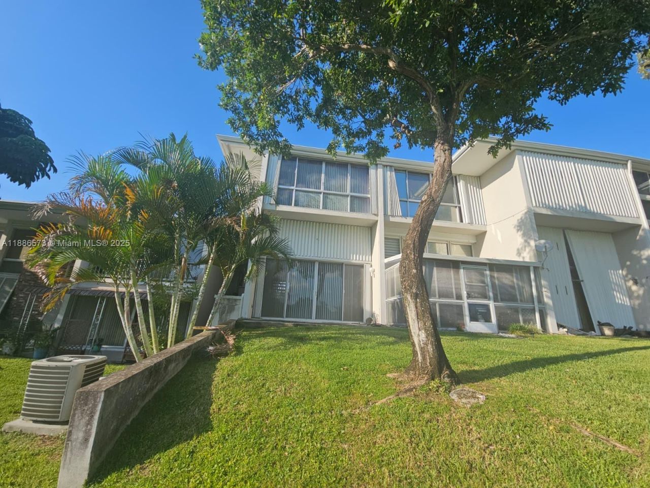 6782 Brookline Dr, Unit 6782, Hialeah, FL 33015 Photo
