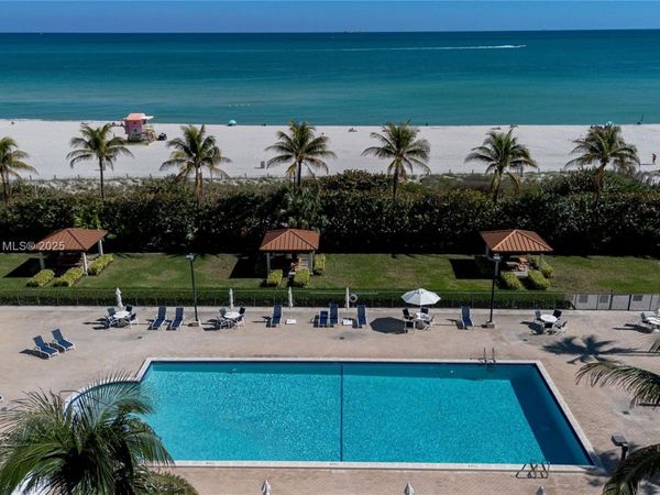 2625 Collins Ave, Unit 608, Miami Beach, FL 33140