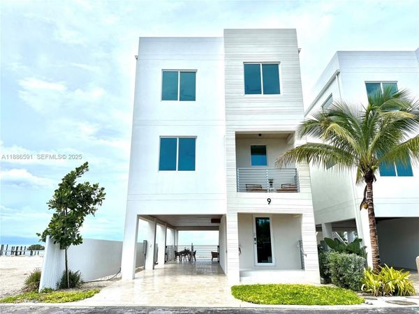 990 41st Gulf Street 9, Marathon, FL 33050