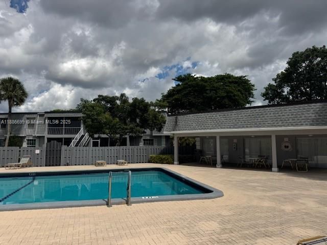 360 NW 69th Ave, Unit 202, Plantation, FL 33317 Photo