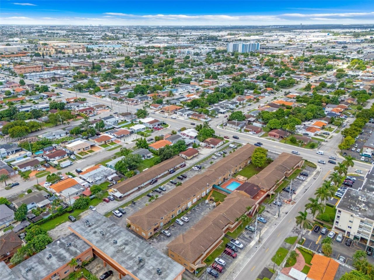 1154 W 35th St, Unit 224, Hialeah, FL 33012 Photo