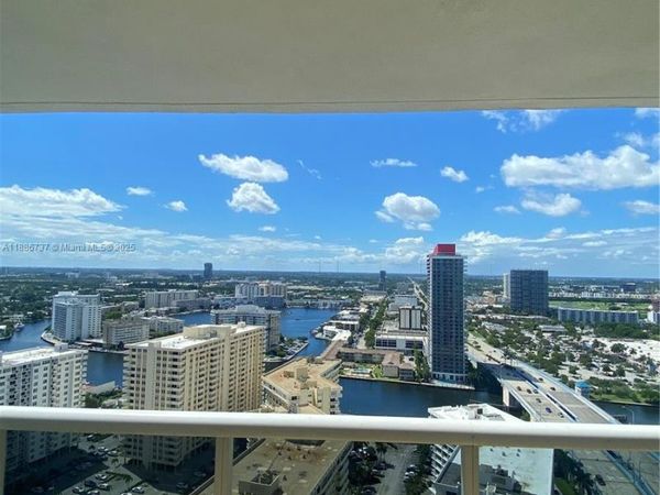 1800 S Ocean Dr, Unit 2909, Hallandale Beach, FL 33009