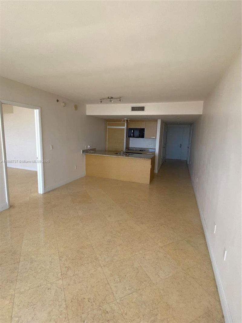 1800 S Ocean Dr, Unit 2909, Hallandale Beach, FL 33009 Photo